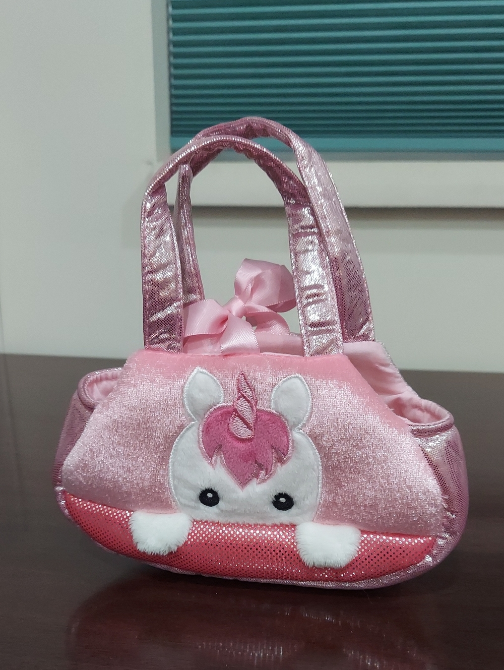 ❤️ Fancy Pals Aurora Pink Peek-A-Boo Unicorn Plush Pink Purse
